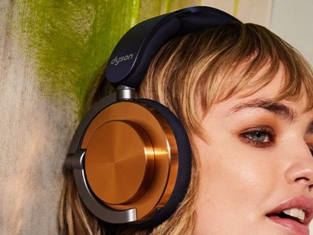 Stylish headphones launched by popular brand with 55 hours battery life; here's the price.