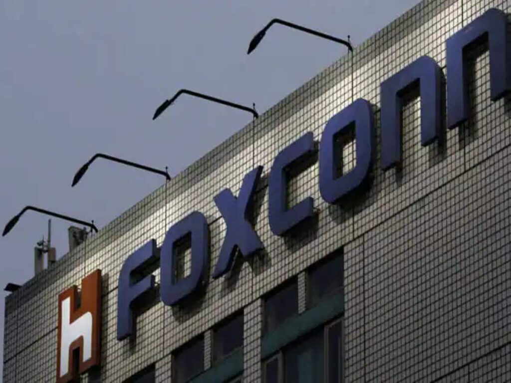 Foxconn to invest up to 424 crores in semiconductor joint venture with HCL