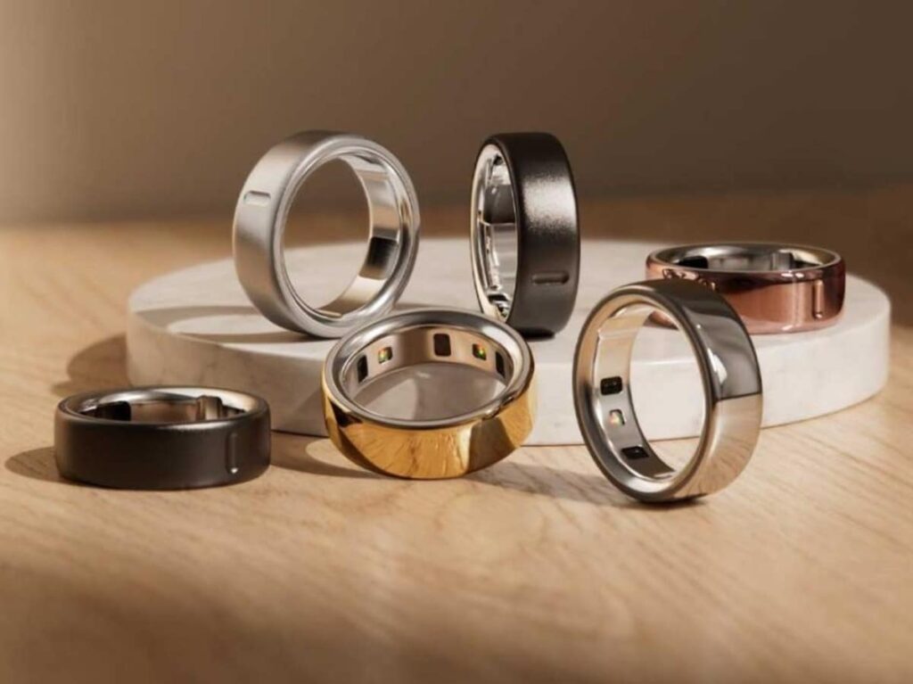 Smart ring will monitor health, works in water, and offers 8 hours of battery life.