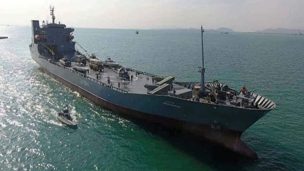 US-Iran: What is Iran's maritime 'ghost fleet' that the US has banned?