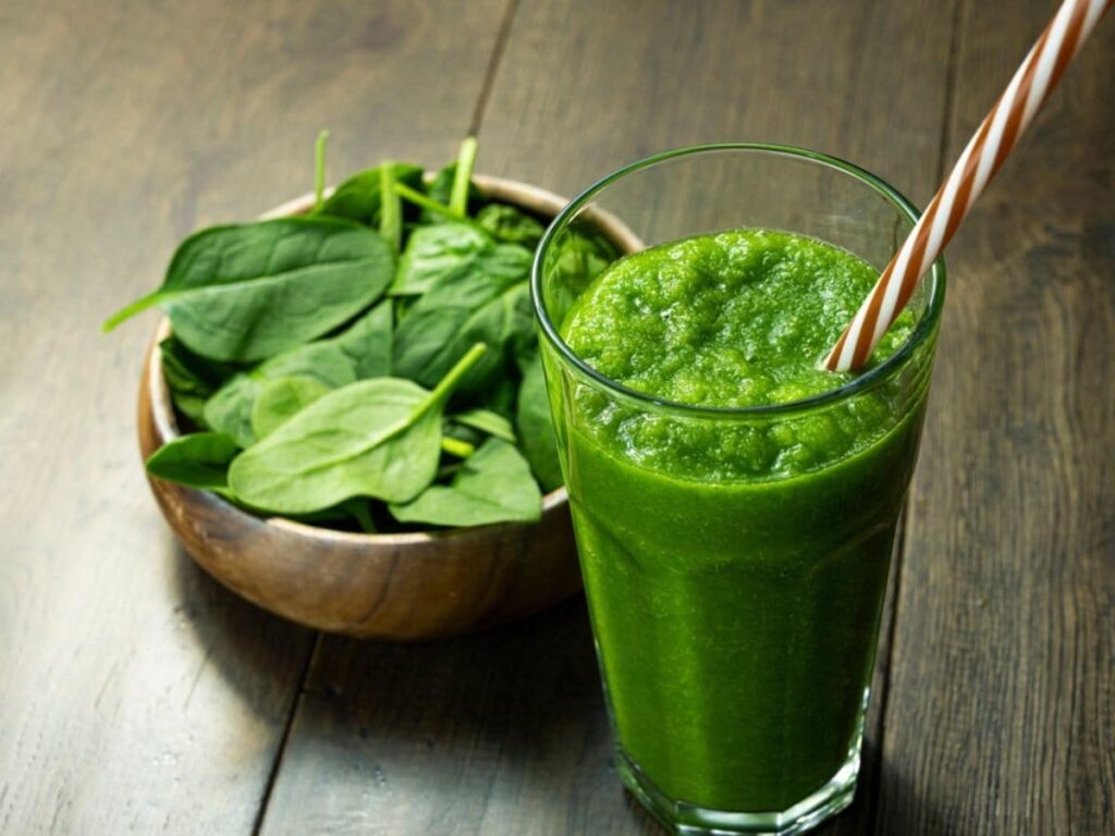 Caution: Daily Green Juice May Do More Harm Than Good!