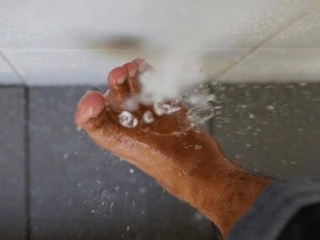 Why You Should Wash Your Feet Before Entering Home: The Science and Spiritual Connection