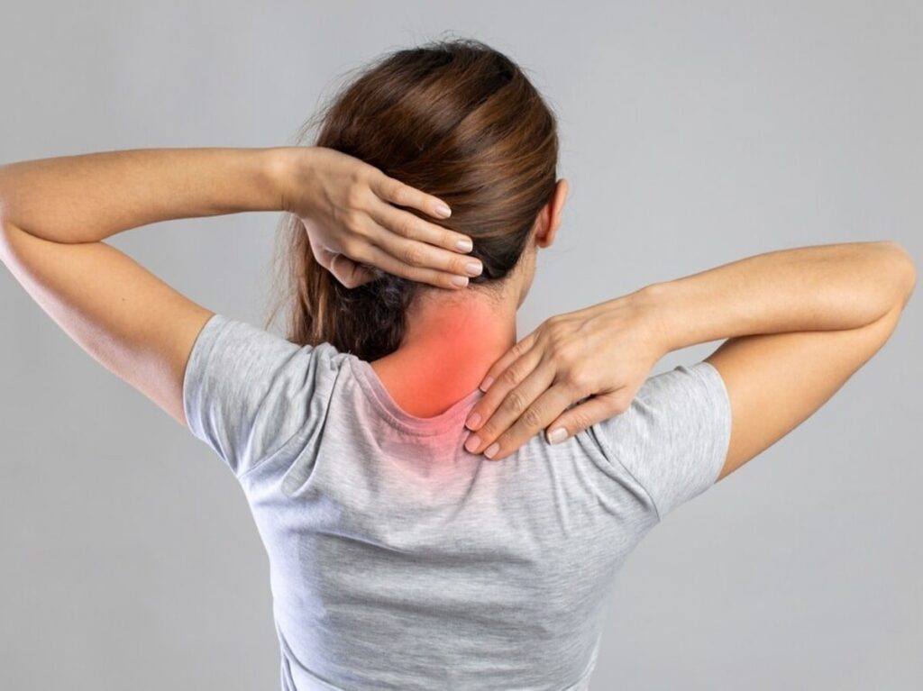 Relieve Cervical Pain: Try These 3 Effective Exercises!