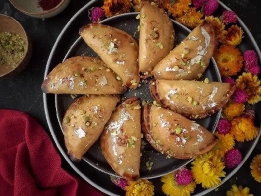 Delicious Non-Fried Gujiya Recipe for a Healthy Holi!